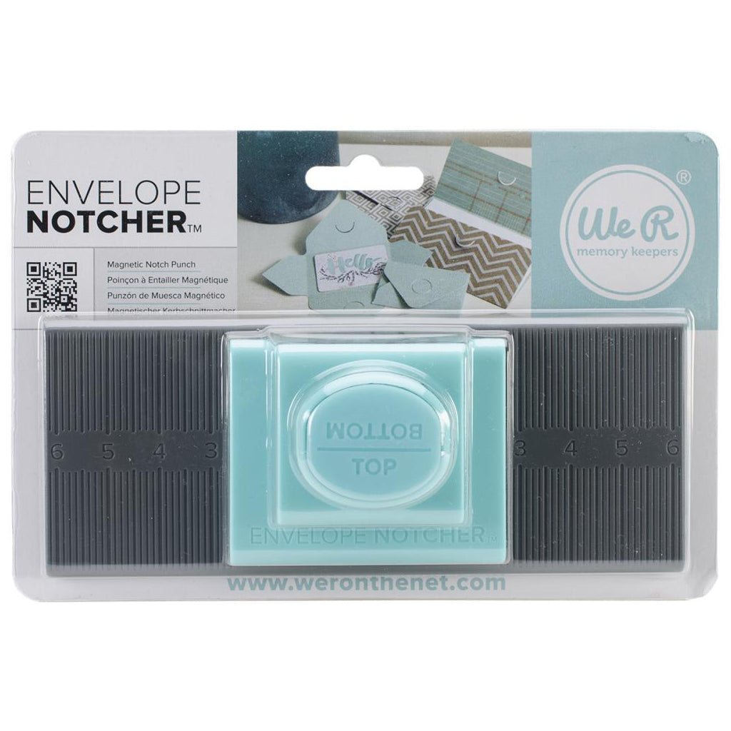 WE R MEMORY KEEPERS Perforadora de Muesca para Sobres